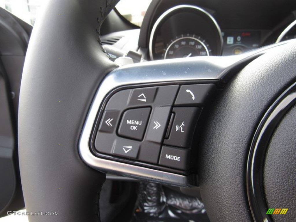 2019 Jaguar F-Type P380 Convertible Ebony Steering Wheel Photo #131571826