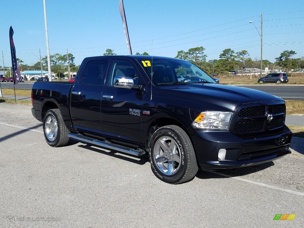 2017 1500 Express Crew Cab - Maximum Steel Metallic / Black/Diesel Gray photo #7