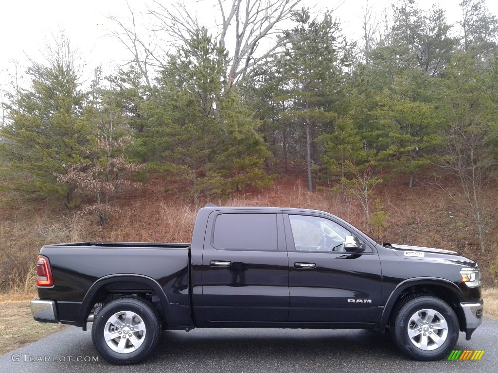2019 1500 Laramie Crew Cab 4x4 - Diamond Black Crystal Pearl / Black photo #5