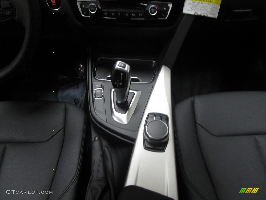 2018 3 Series 320i xDrive Sedan - Glacier Silver Metallic / Black photo #25