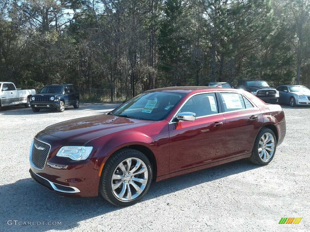 Velvet Red Pearl 2019 Chrysler 300 Touring Exterior Photo #131578522