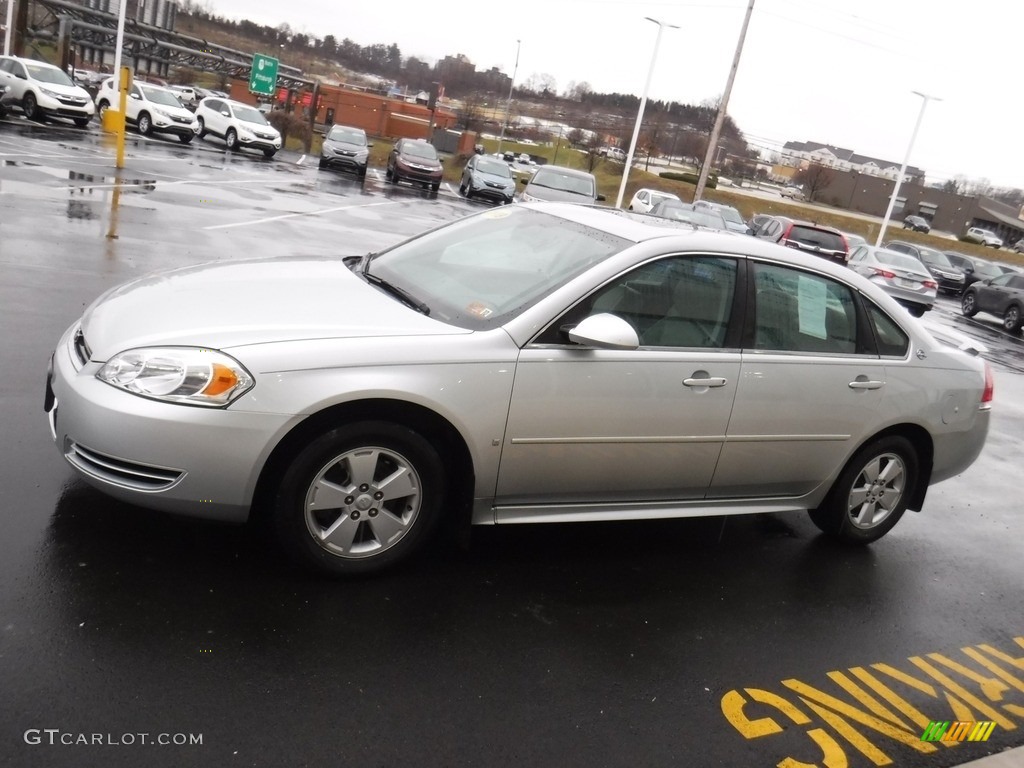 2009 Impala LT - Dark Silver Metallic / Gray photo #8
