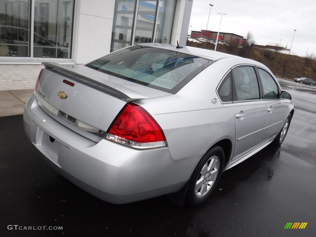 2009 Impala LT - Dark Silver Metallic / Gray photo #10