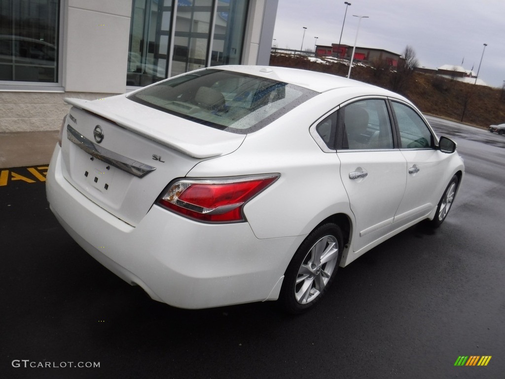 2015 Altima 2.5 SL - Pearl White / Charcoal photo #10