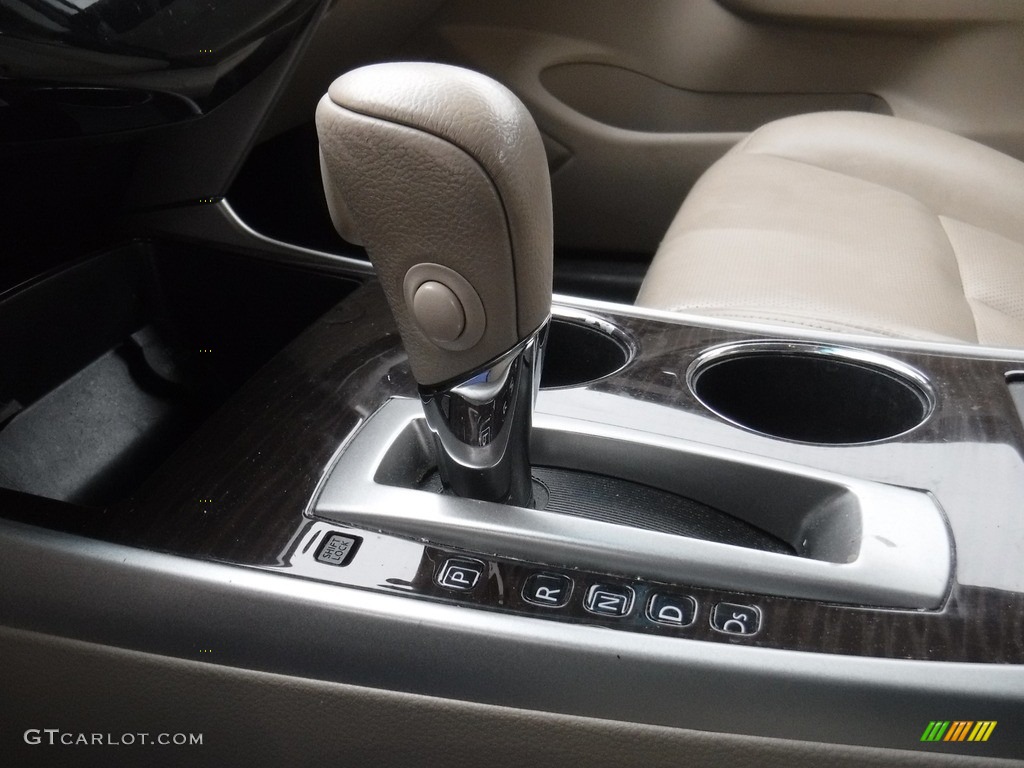 2015 Altima 2.5 SL - Pearl White / Charcoal photo #20
