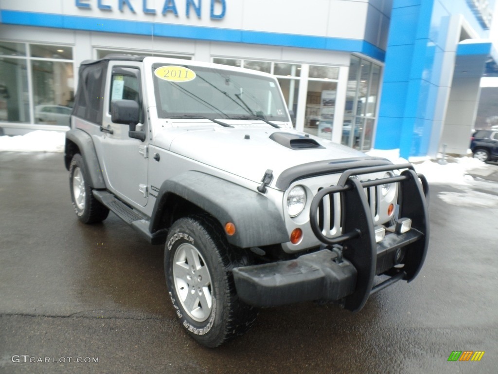 2011 Wrangler Sport 4x4 - Bright Silver Metallic / Black photo #4