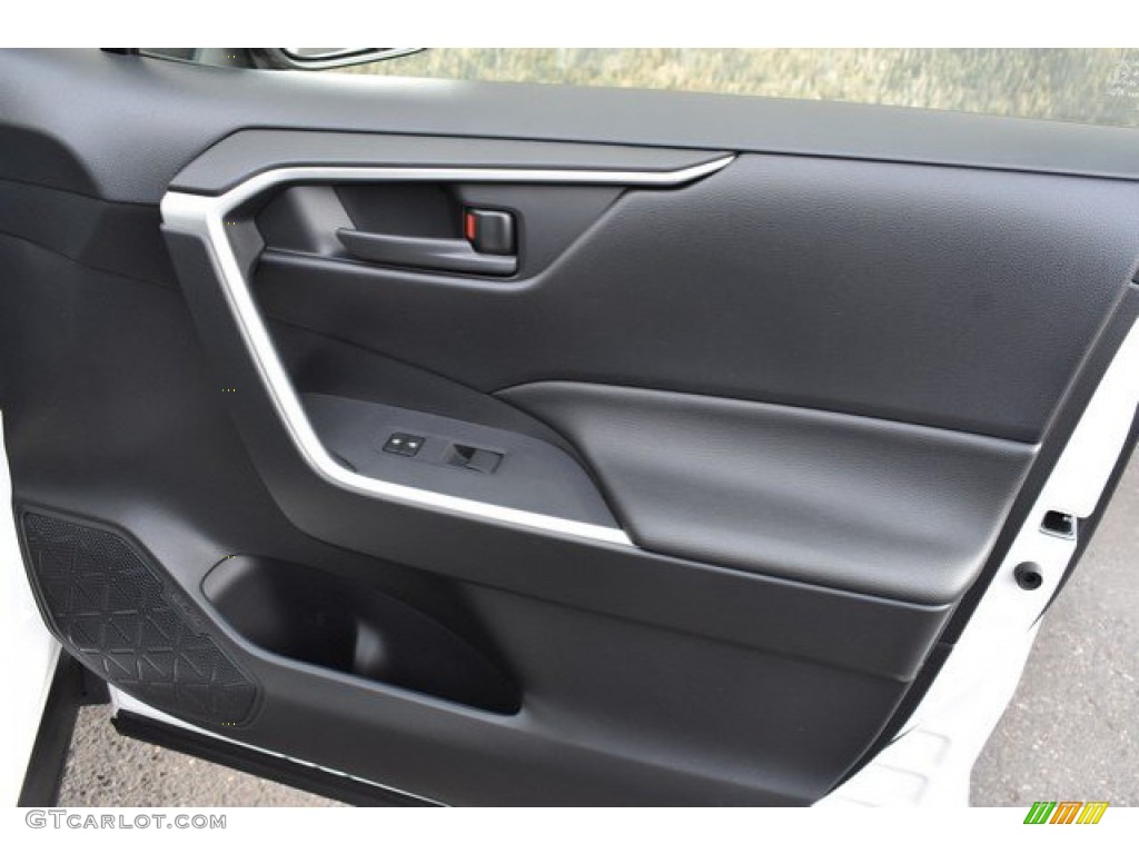 2019 RAV4 LE AWD - Super White / Black photo #21