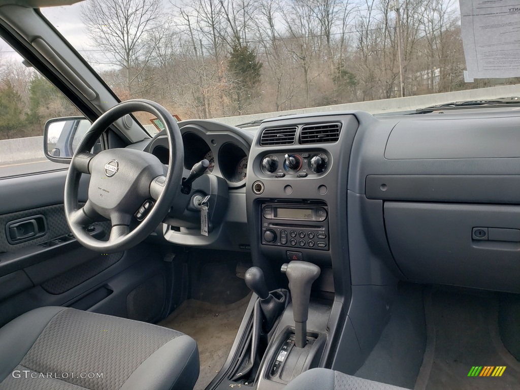 2004 Xterra XE 4x4 - Just Blue / Sage photo #14