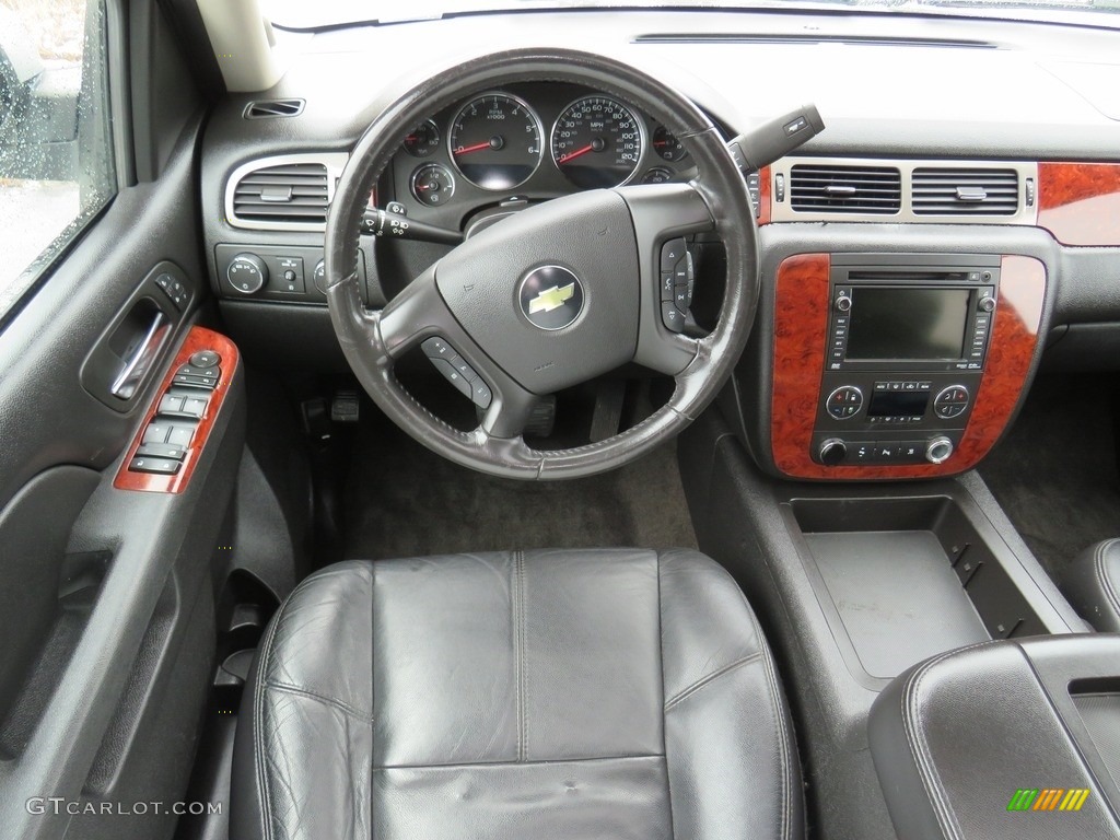 2010 Suburban LT 4x4 - Sheer Silver Metallic / Ebony photo #24