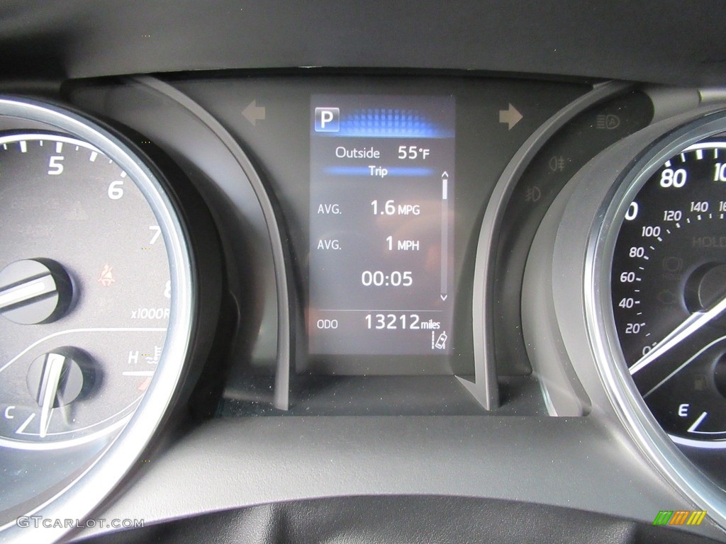 2018 Camry LE - Super White / Ash photo #16