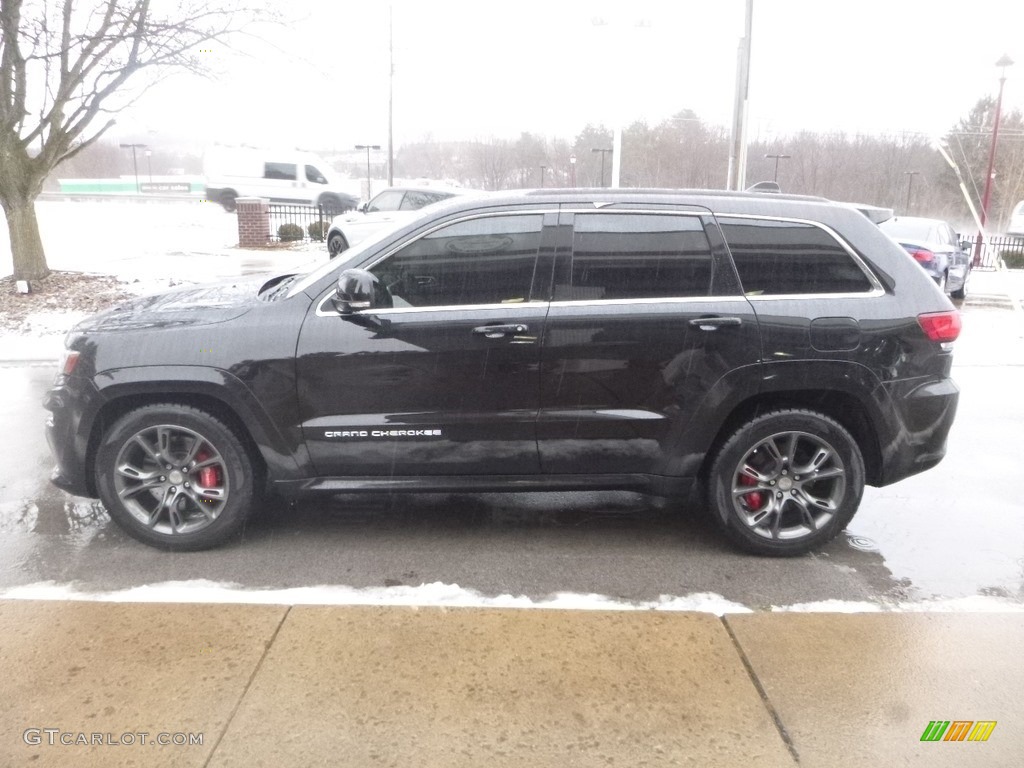 2014 Grand Cherokee SRT 4x4 - Brilliant Black Crystal Pearl / SRT Morocco Black photo #6