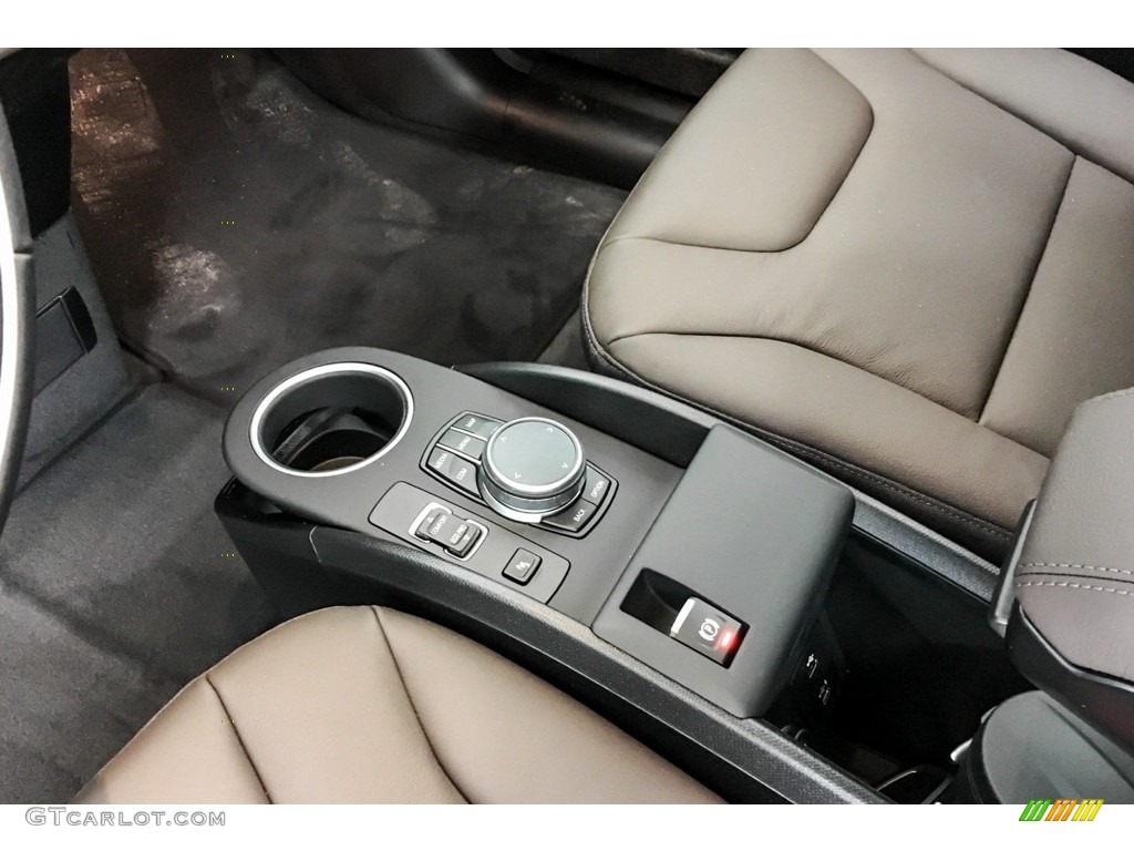 2019 BMW i3 with Range Extender Controls Photos