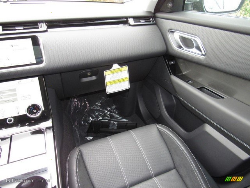 2019 Land Rover Range Rover Velar S Ebony Dashboard Photo #131596420