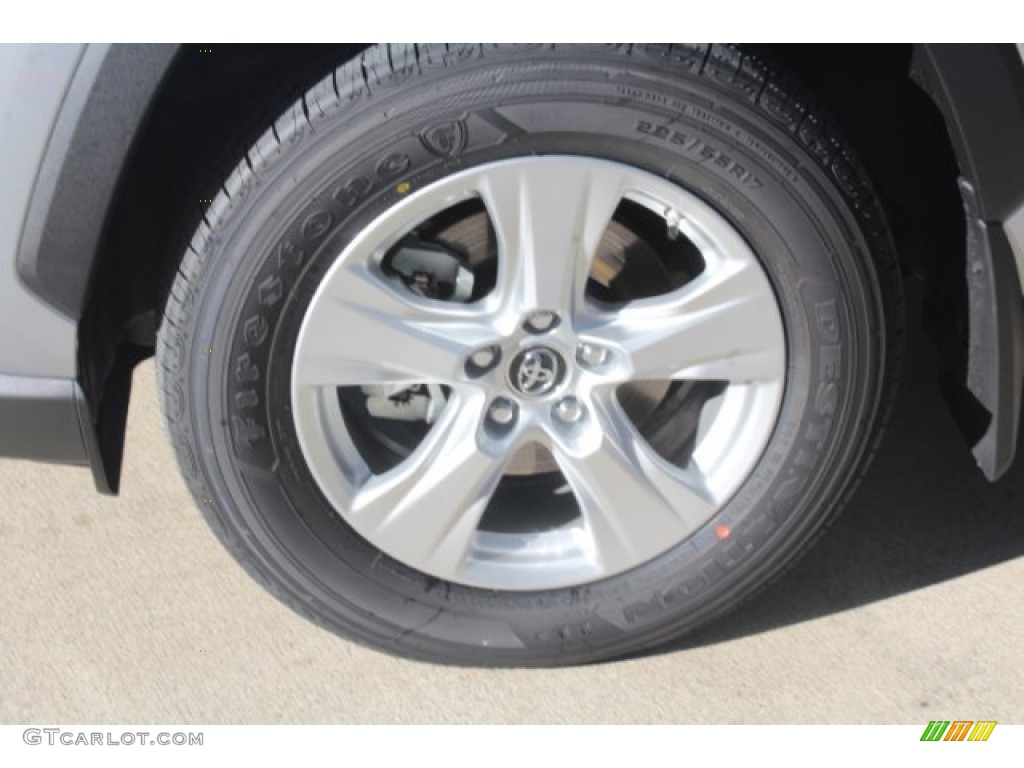 2019 Toyota RAV4 XLE Wheel Photos