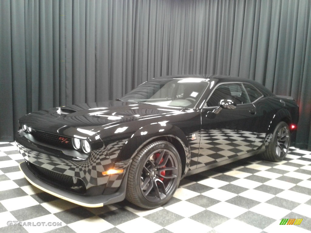2019 Challenger R/T Scat Pack Widebody - Pitch Black / Black photo #2