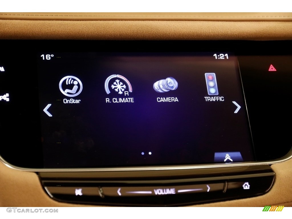 2017 Cadillac XT5 Platinum AWD Controls Photo #131609146