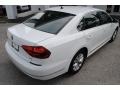 Pure White - Passat S Sedan Photo No. 9