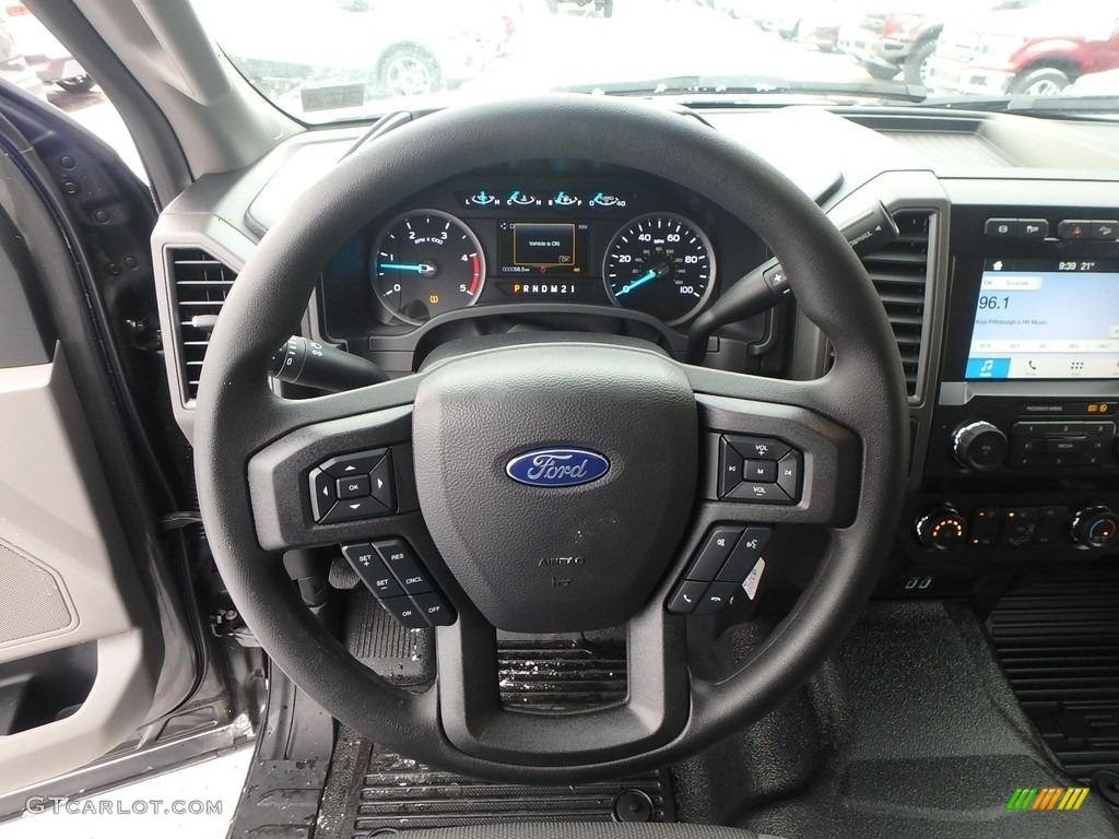2019 Ford F250 Super Duty XLT Crew Cab 4x4 Earth Gray Steering Wheel Photo #131612605