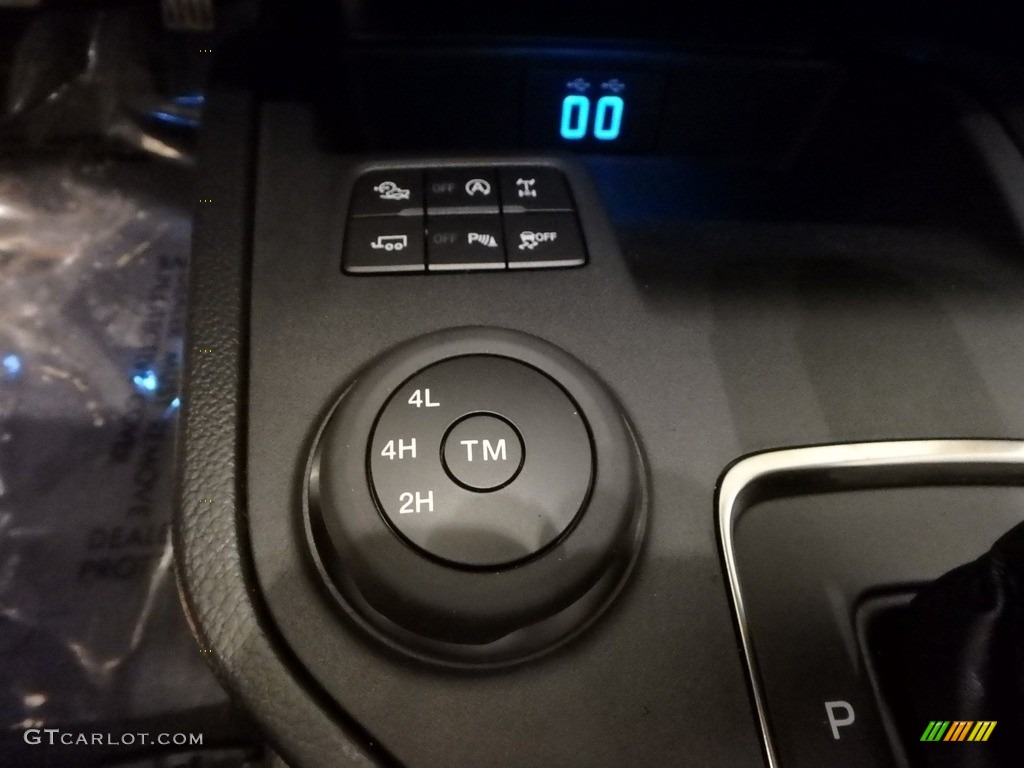 2019 Ford Ranger Lariat SuperCrew 4x4 Controls Photo #131613376
