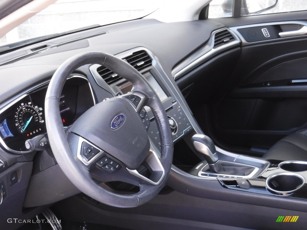 2013 Fusion Titanium AWD - Sterling Gray Metallic / Charcoal Black photo #13