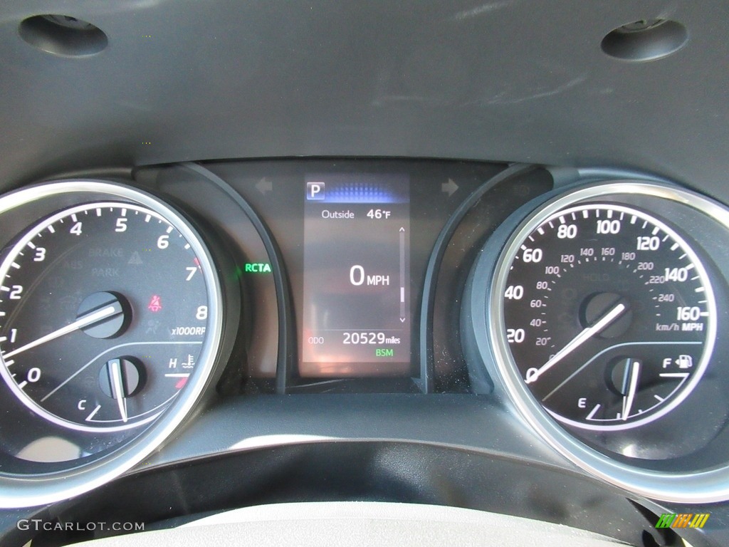 2018 Camry LE - Ruby Flare Pearl / Macadamia photo #16