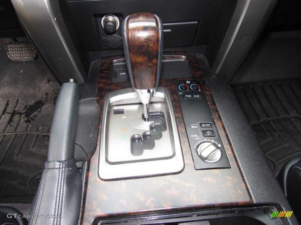 2013 Land Cruiser  - Black / Black photo #33