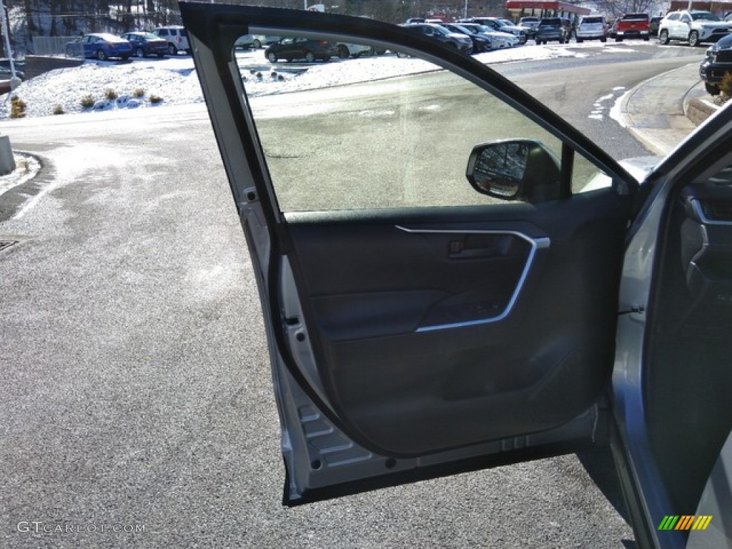 2019 RAV4 LE AWD - Silver Sky Metallic / Black photo #10