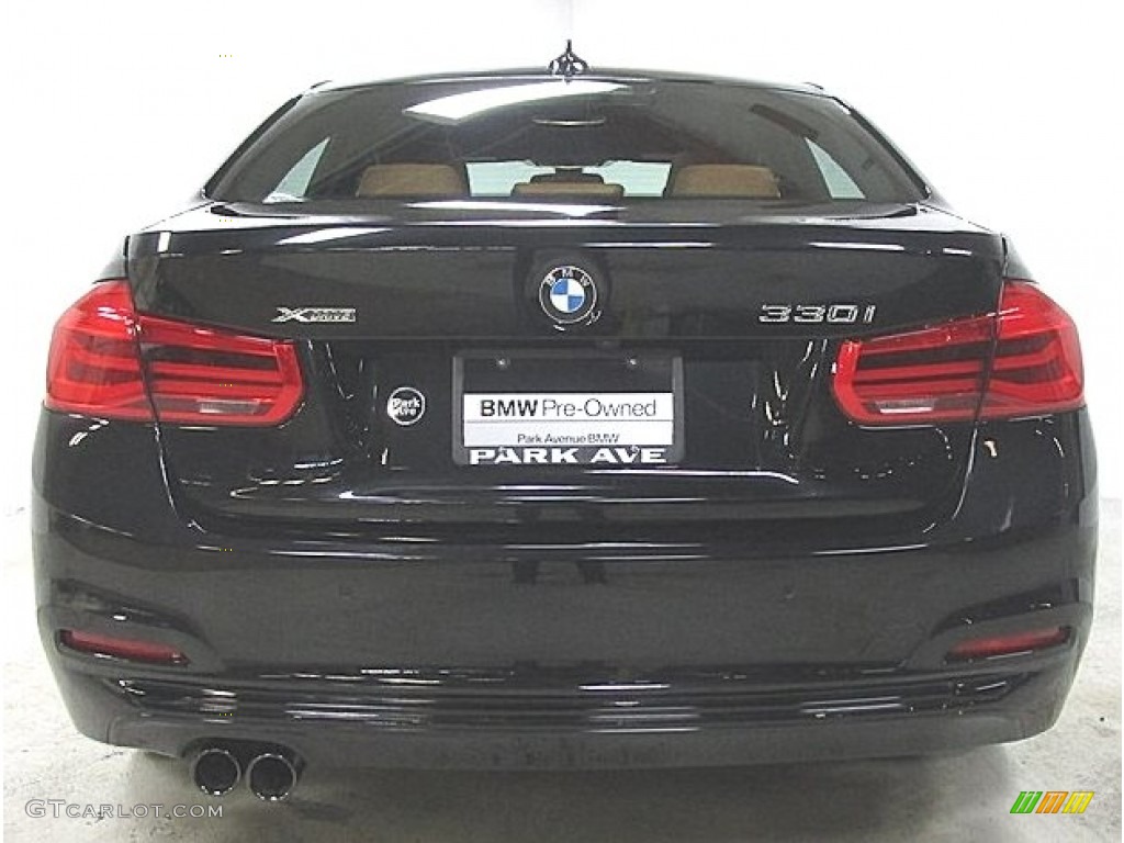 2018 3 Series 330i xDrive Sedan - Black Sapphire Metallic / Cognac photo #3
