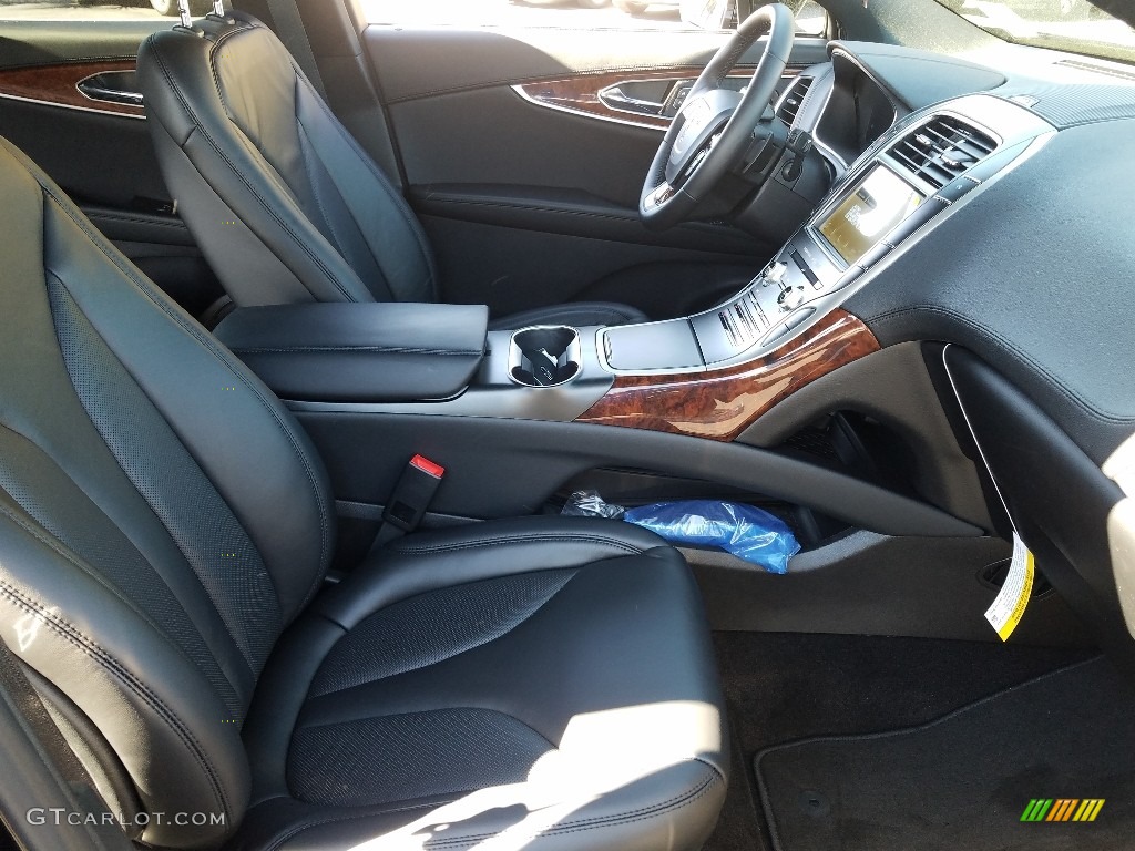 Ebony Interior 2019 Lincoln Nautilus Select AWD Photo #131623528