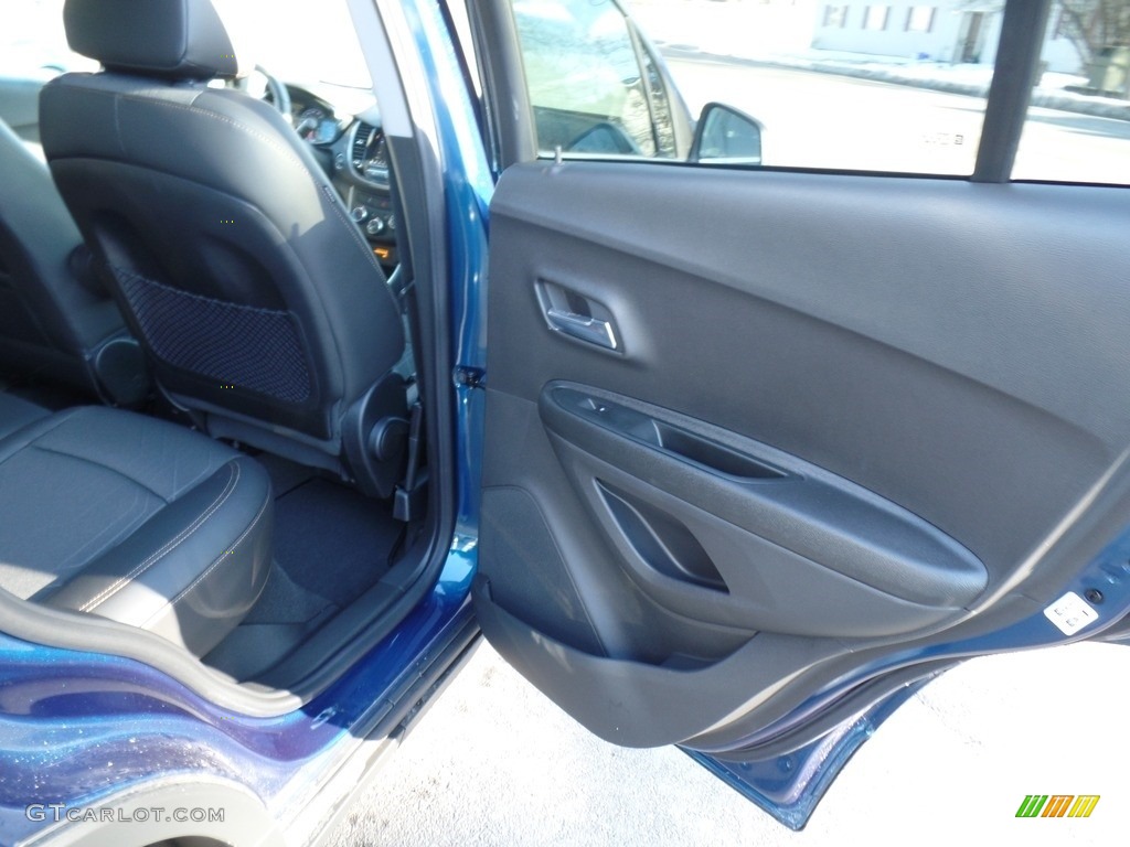 2019 Trax LT AWD - Pacific Blue Metallic / Jet Black photo #35