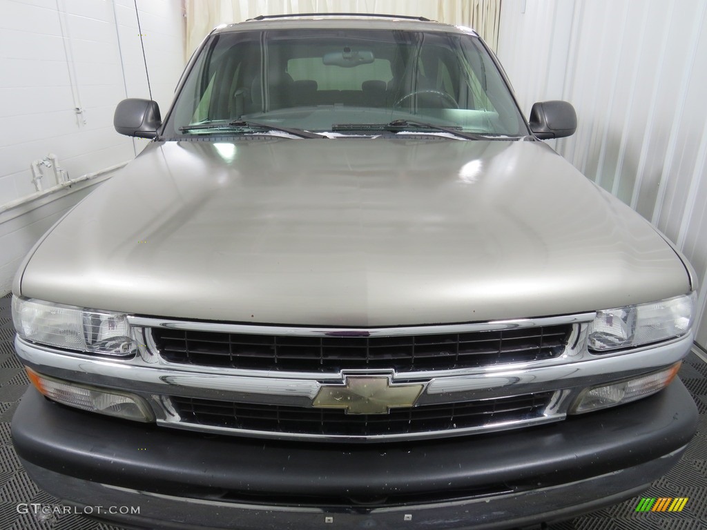 2002 Tahoe LS 4x4 - Medium Charcoal Gray Metallic / Tan/Neutral photo #4