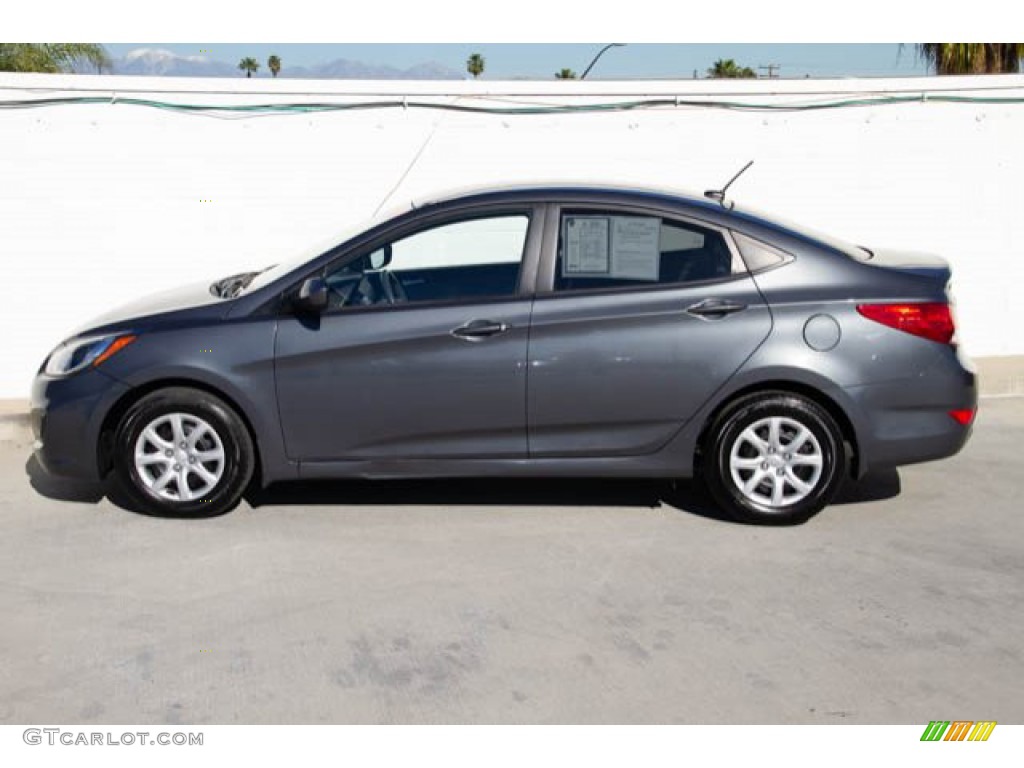 2013 Accent GLS 4 Door - Cyclone Gray / Gray photo #9