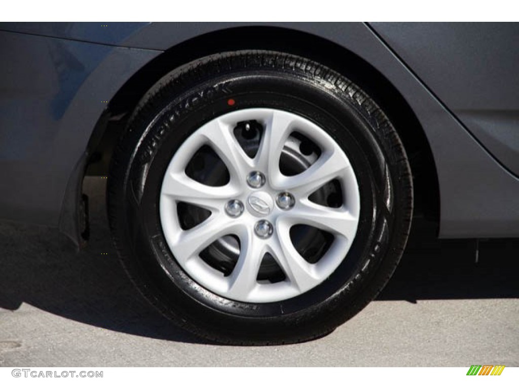 2013 Accent GLS 4 Door - Cyclone Gray / Gray photo #31