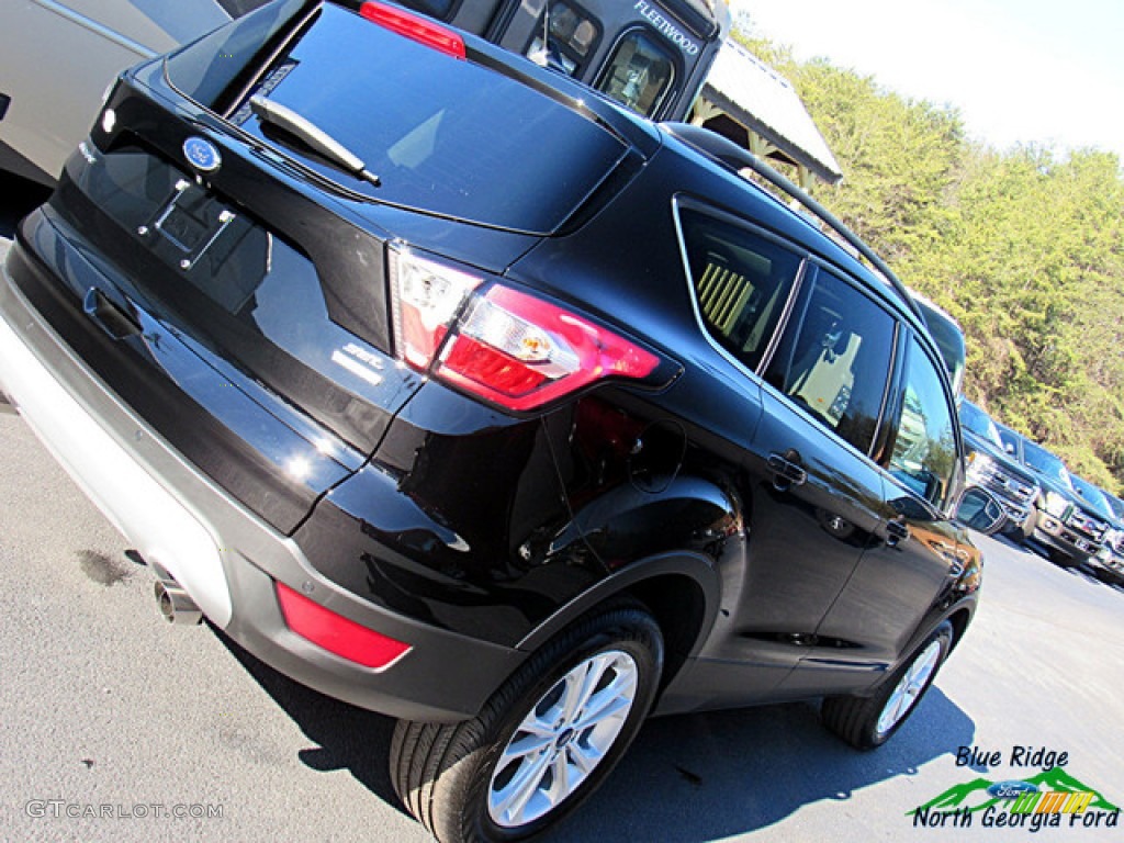 2018 Escape SEL 4WD - Shadow Black / Charcoal Black photo #33