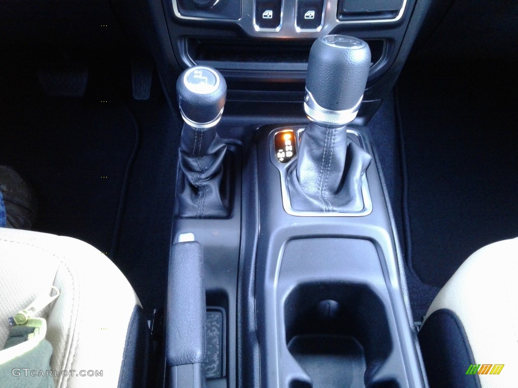 2019 Jeep Wrangler Sport 4x4 8 Speed Automatic Transmission Photo #131634040