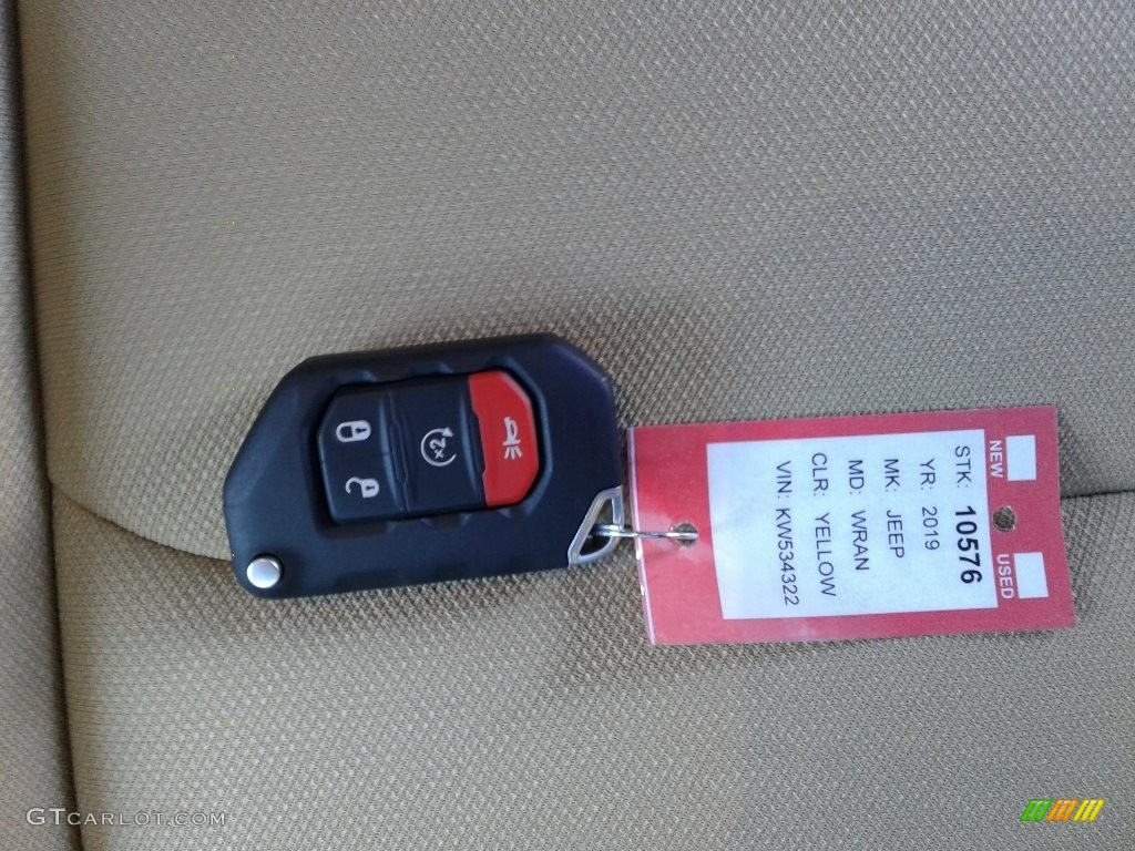 2019 Jeep Wrangler Sport 4x4 Keys Photos