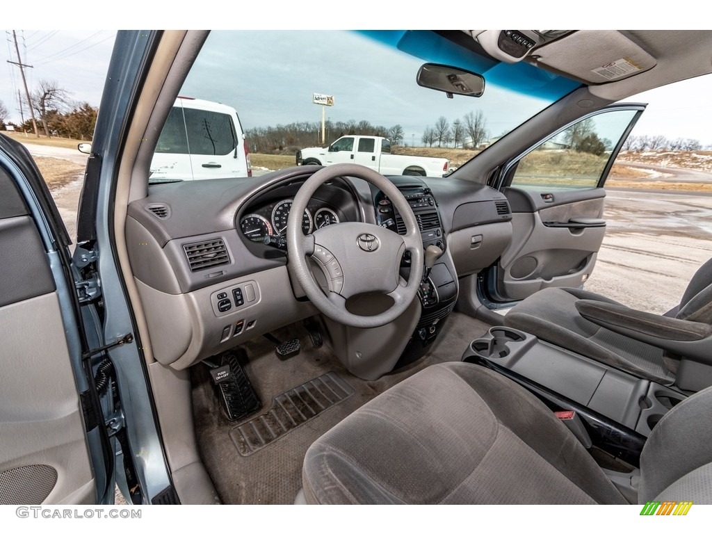 2004 Sienna CE - Blue Mirage Metallic / Fawn Beige photo #25