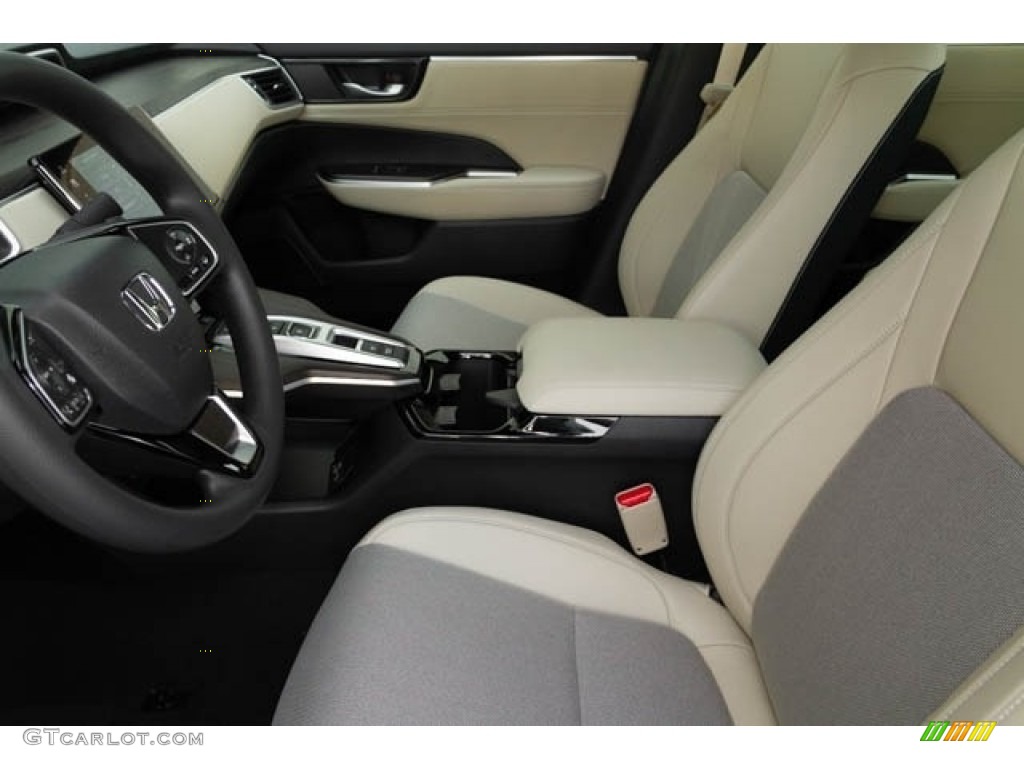 Beige Interior 2019 Honda Clarity Plug In Hybrid Photo #131638298