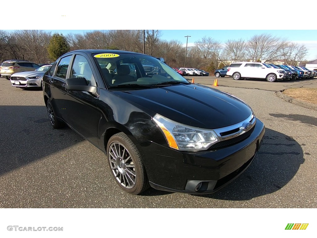 2009 Focus SES Sedan - Ebony Black / Charcoal Black photo #1