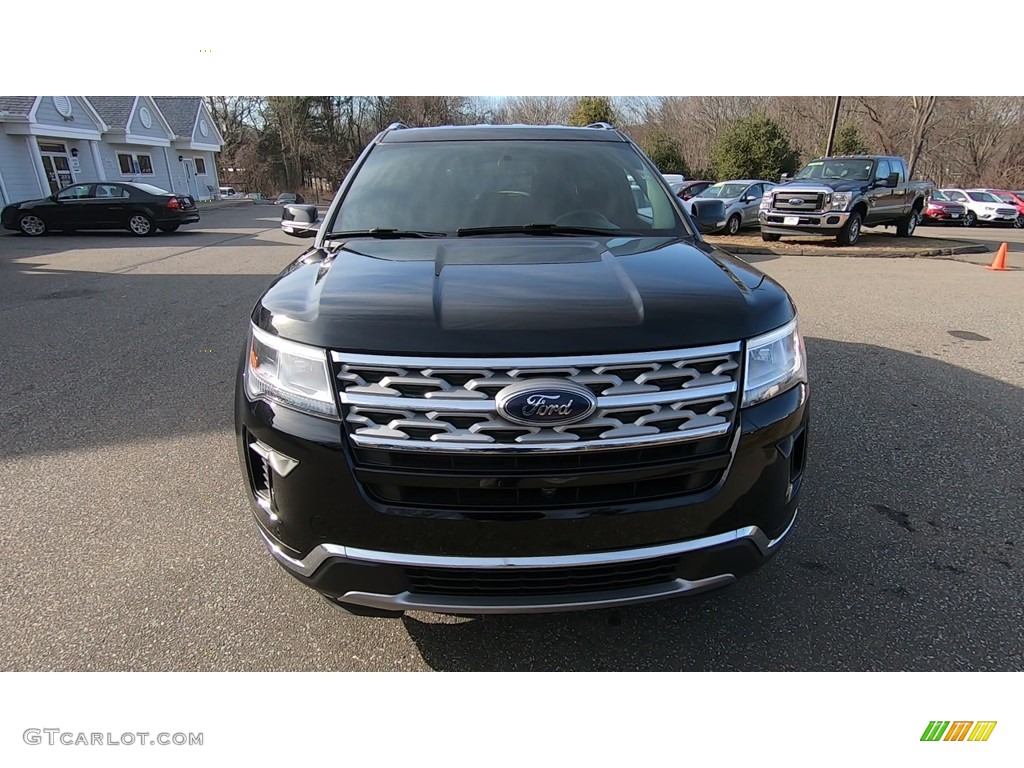 2018 Explorer Limited 4WD - Shadow Black / Ebony Black photo #2