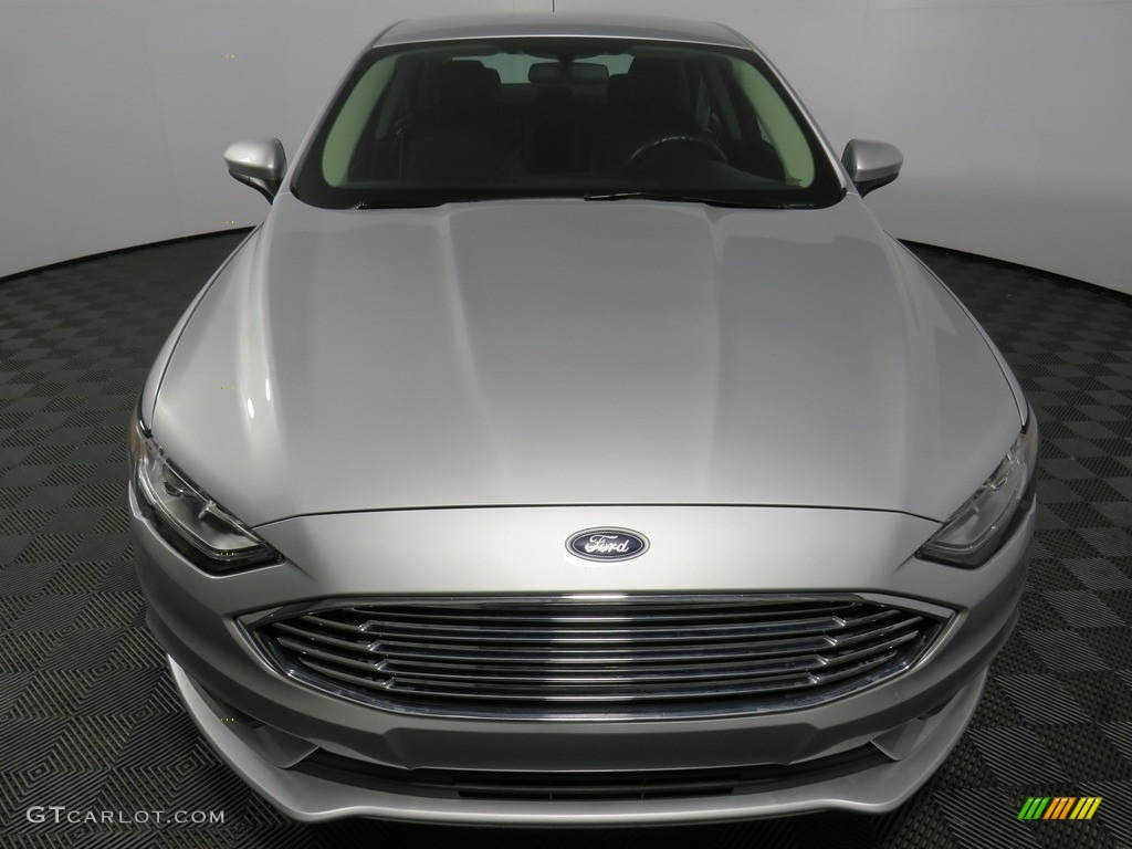 2018 Fusion Hybrid SE - Ingot Silver / Ebony photo #6