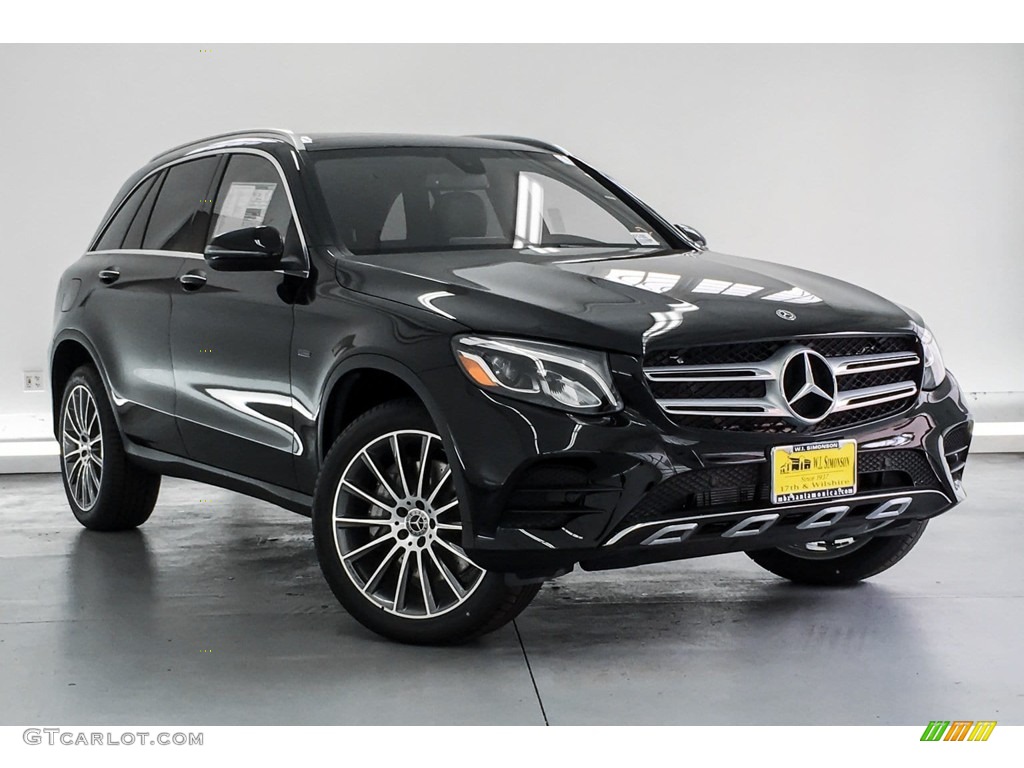 2019 GLC 350e 4Matic - Black / Black photo #12