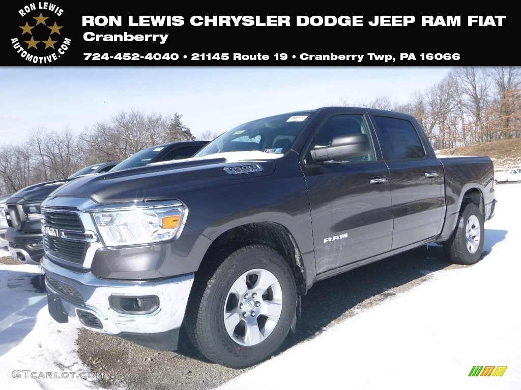 2019 1500 Big Horn Crew Cab 4x4 - Granite Crystal Metallic / Black photo #1