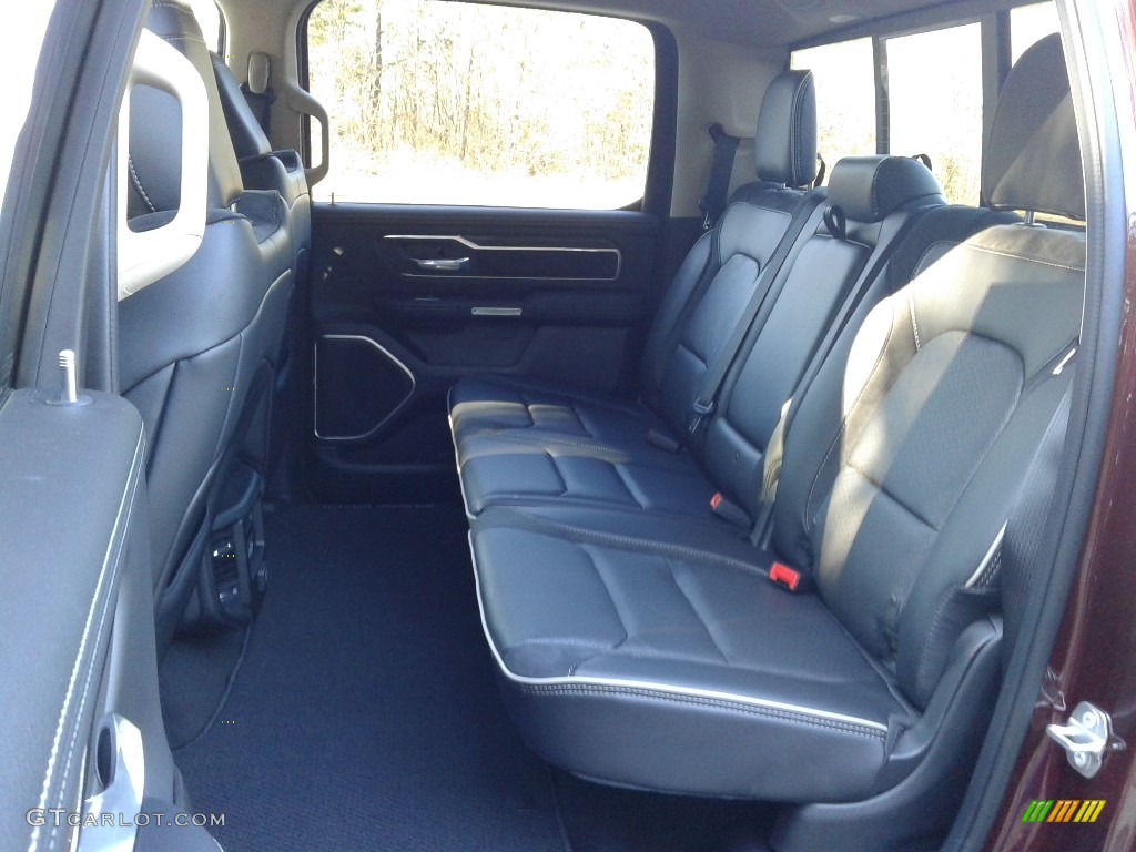 2019 1500 Laramie Crew Cab 4x4 - Delmonico Red Pearl / Black photo #11