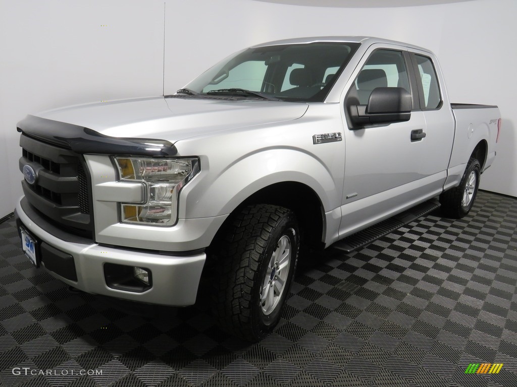 2015 F150 XL SuperCab 4x4 - Ingot Silver Metallic / Medium Earth Gray photo #8