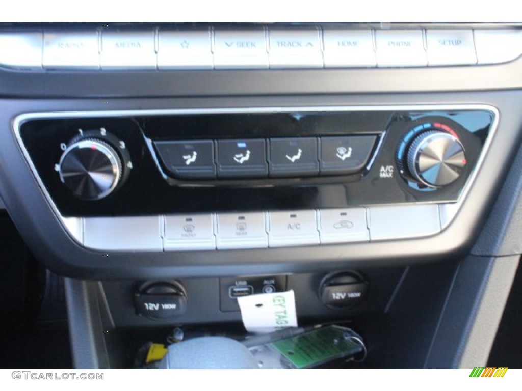 2019 Sonata SE - Quartz White Pearl / Gray photo #12