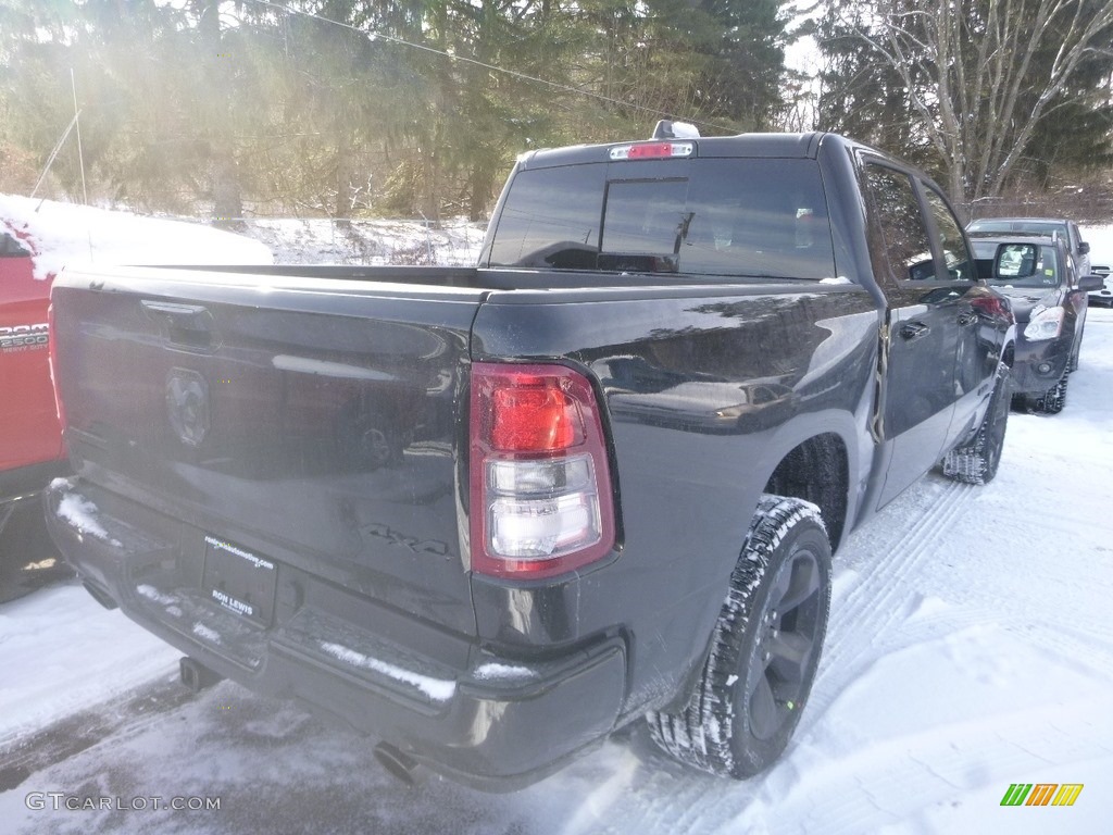 2019 1500 Big Horn Crew Cab 4x4 - Diamond Black Crystal Pearl / Black photo #6