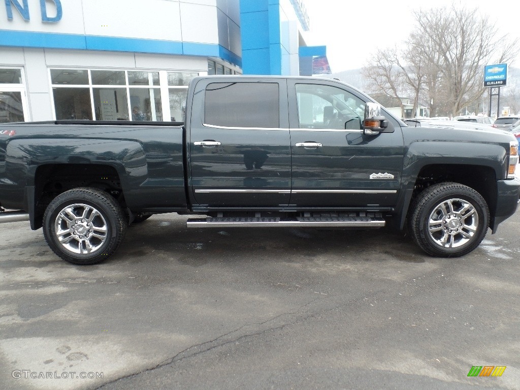 2019 Silverado 2500HD High Country Crew Cab 4WD - Graphite Metallic / High Country Jet Black/­Medium Ash Gray photo #1