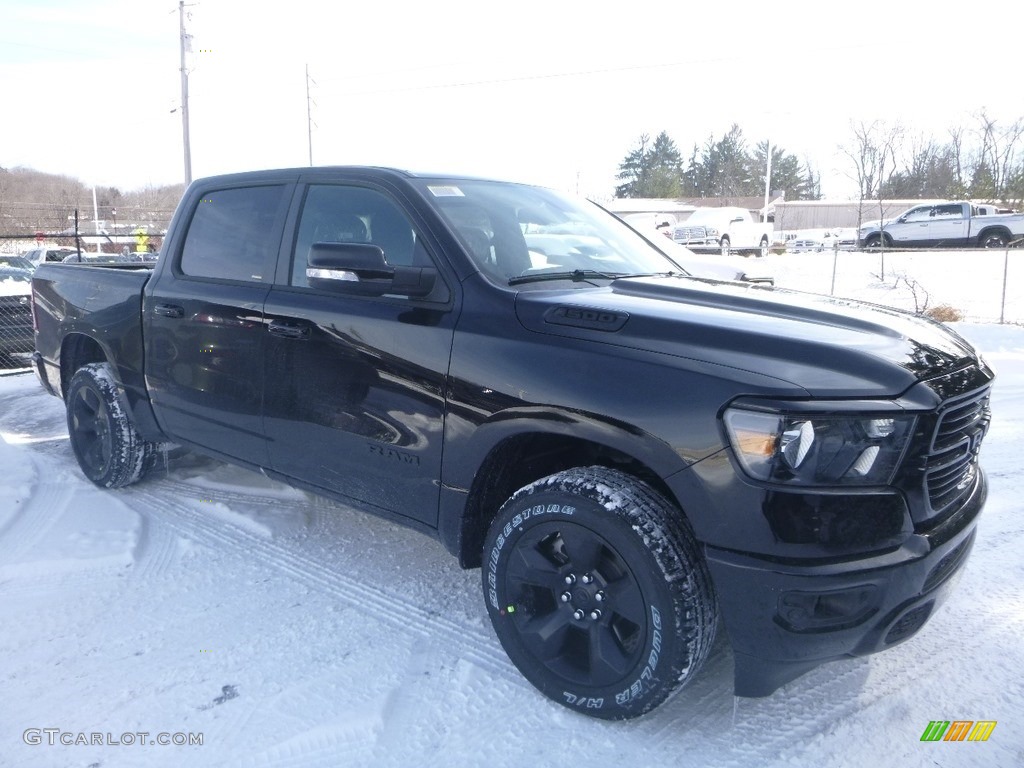 2019 1500 Big Horn Crew Cab 4x4 - Diamond Black Crystal Pearl / Black photo #8