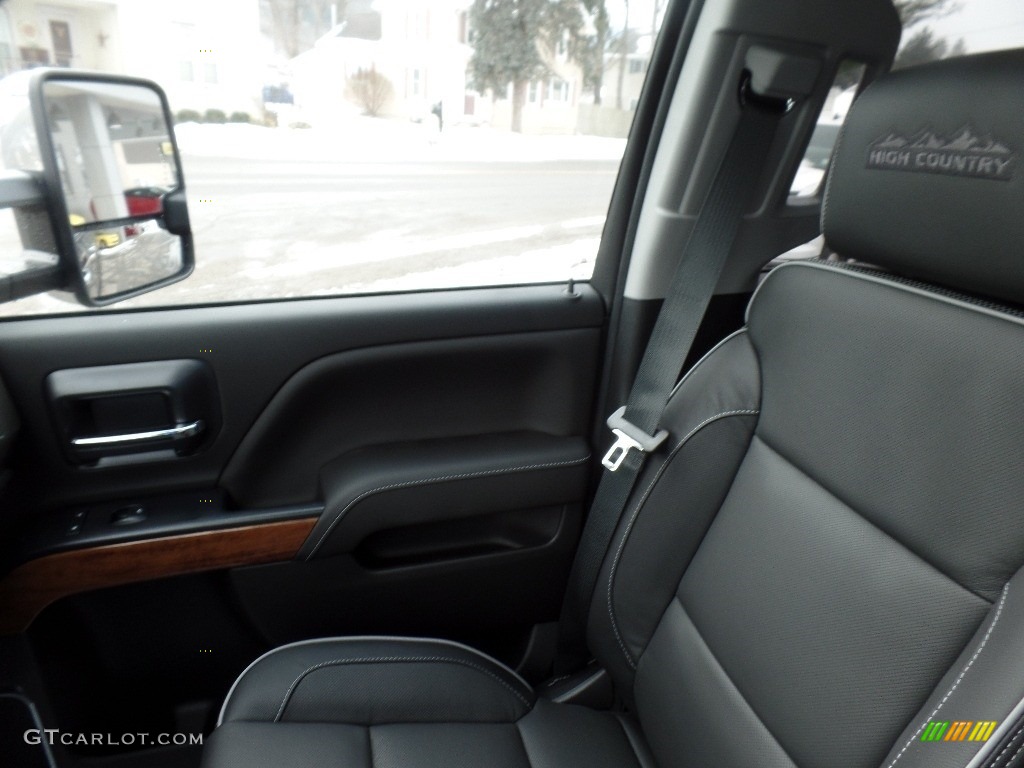 2019 Silverado 2500HD High Country Crew Cab 4WD - Graphite Metallic / High Country Jet Black/­Medium Ash Gray photo #55